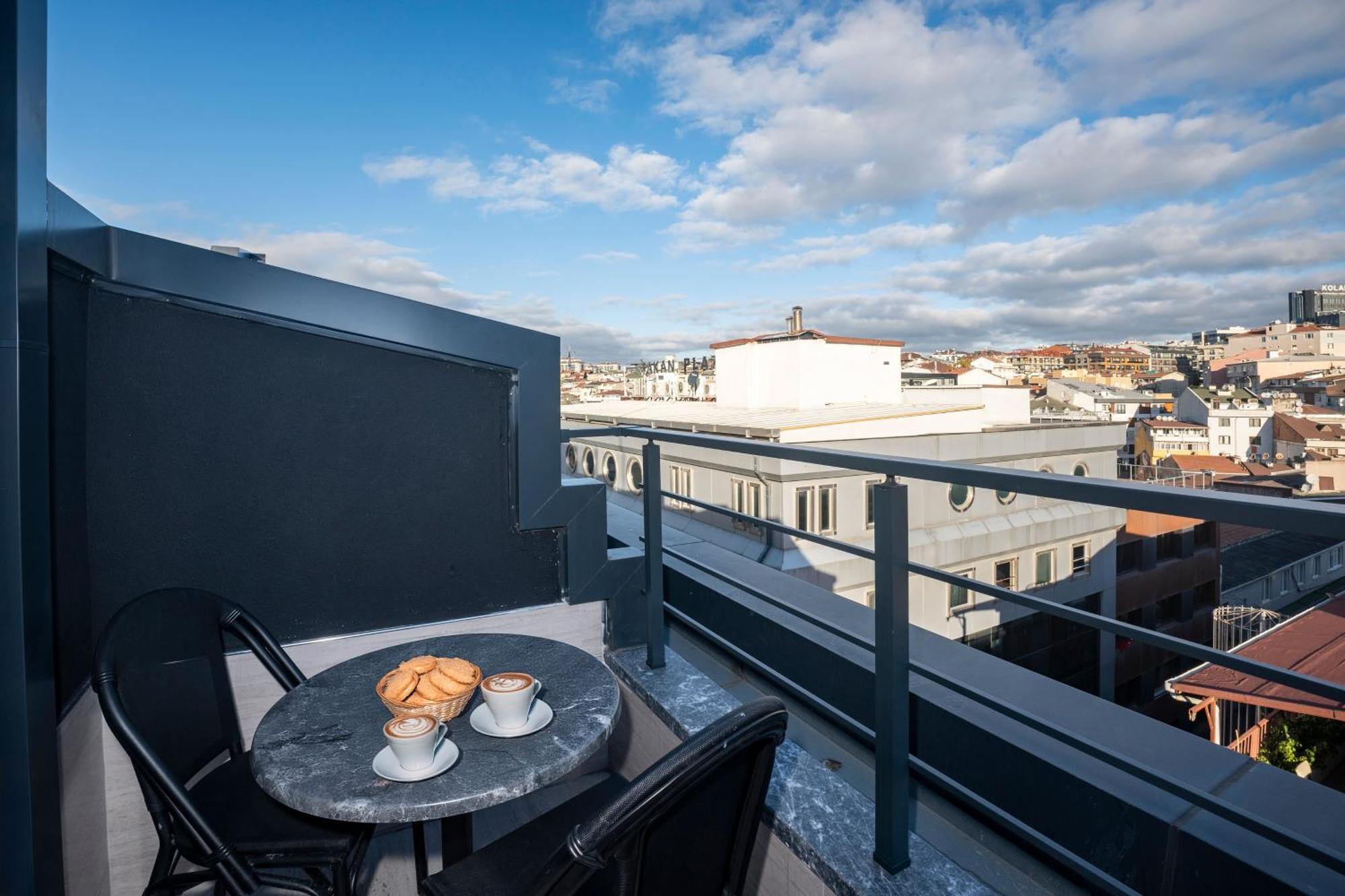 Icon Hotel Bomonti Istanbul Bagian luar foto